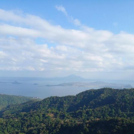 Tagaytay Prime Residences With Swimming Pool & Viewing Deck Tagaytay City Buitenkant foto