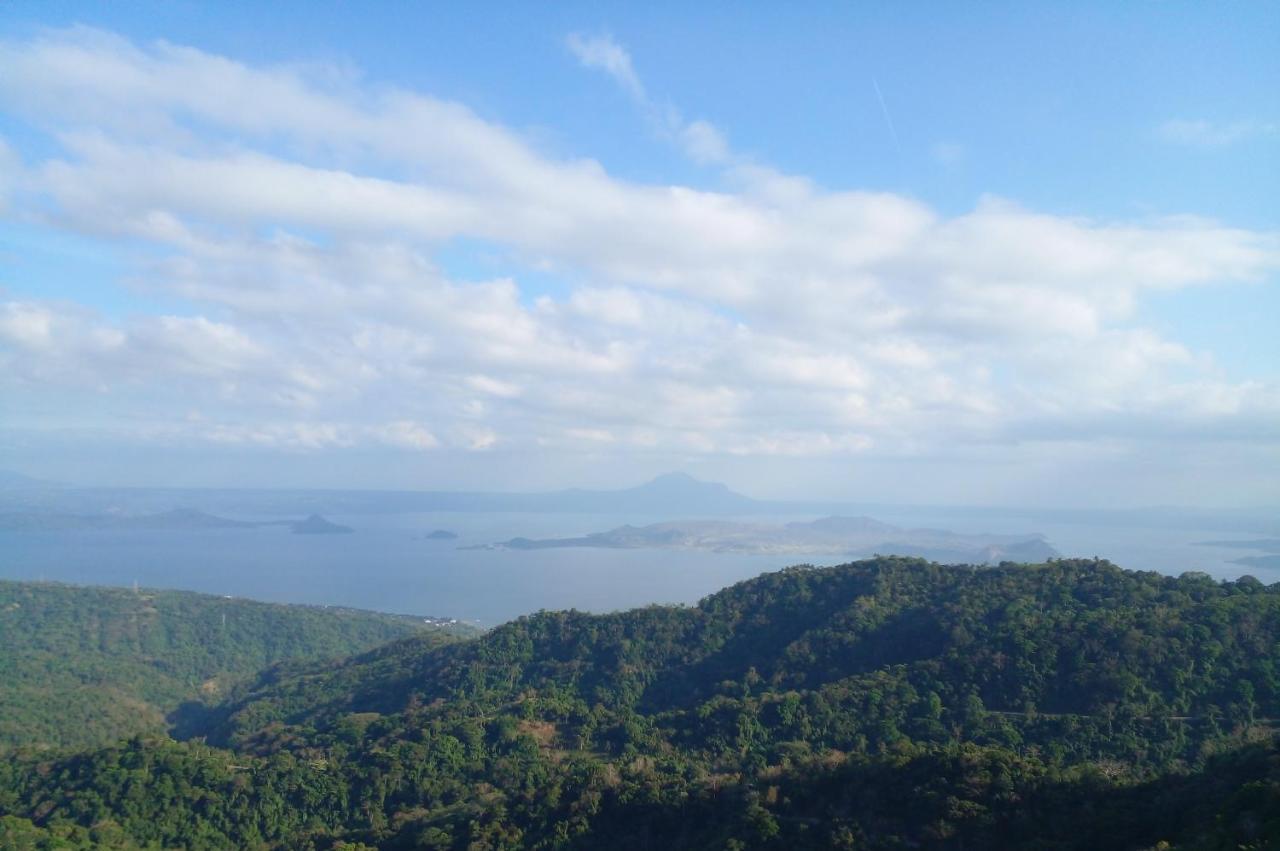 Tagaytay Prime Residences With Swimming Pool & Viewing Deck Tagaytay City Buitenkant foto